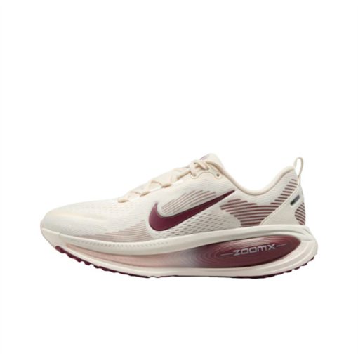 나이키 Vomero 18 러닝화 로우탑 베이지 여성 HM6804-108